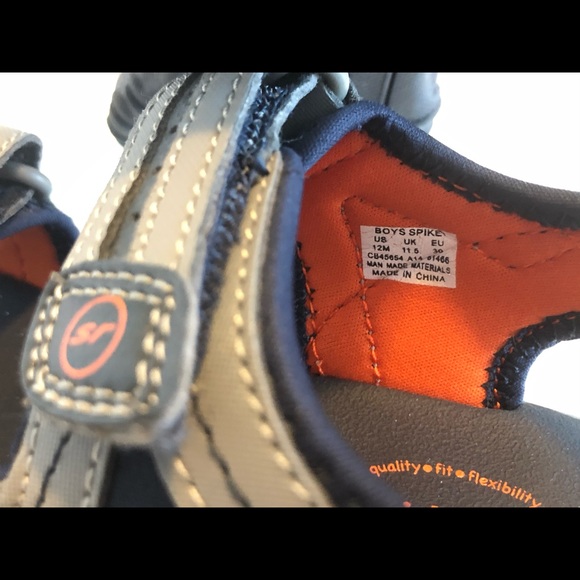 Stride rite sandals kids size 12 worn 2 times - Picture 4 of 5